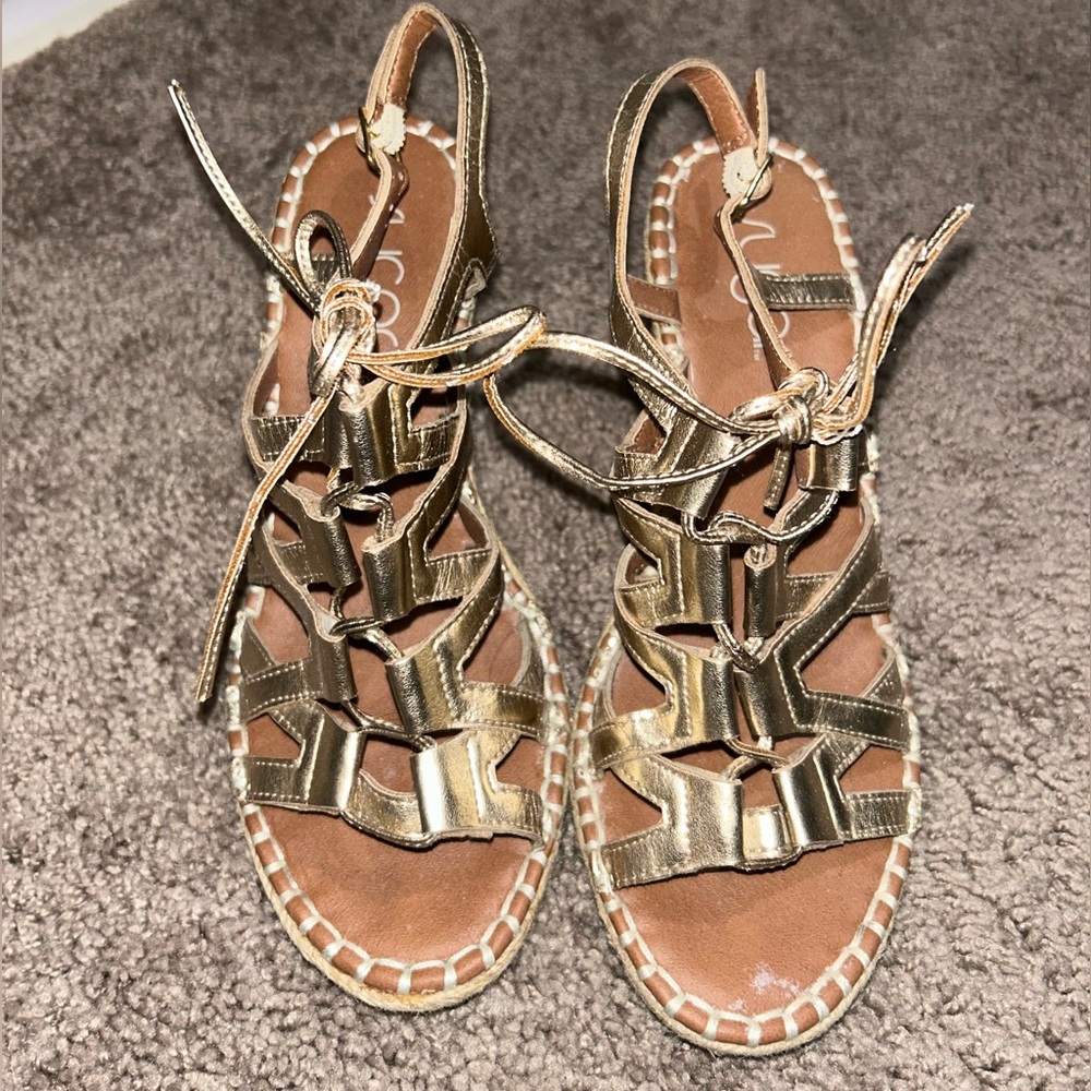 Gold Wedges Size 7